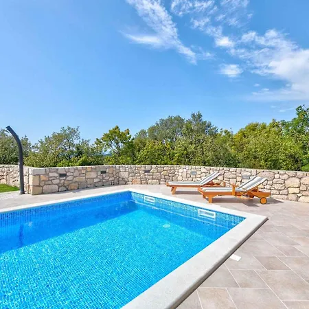 In 39271 Barci
